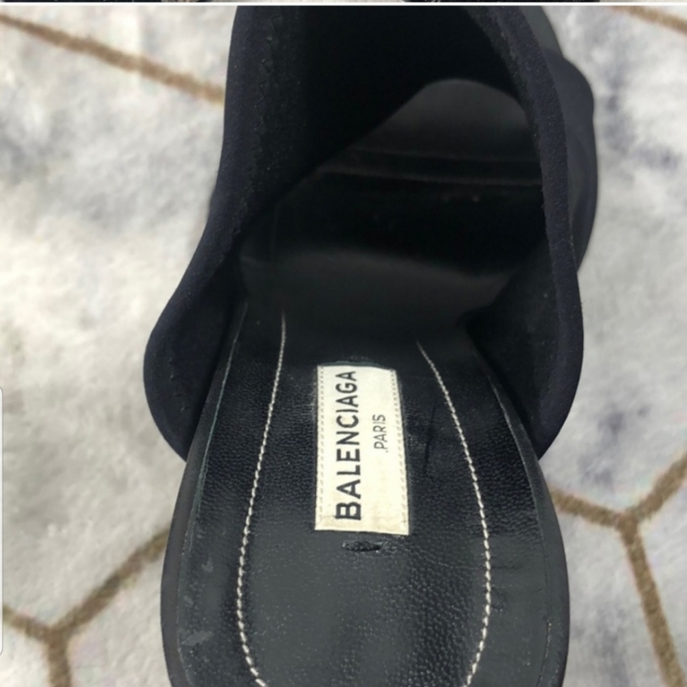 Authentic Balenciaga 4.5 inch Heels - Picture 6 of 6